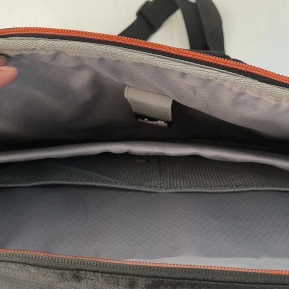 𝅺SAMSONITE Black Laptop Bag - Picture 4 of 5